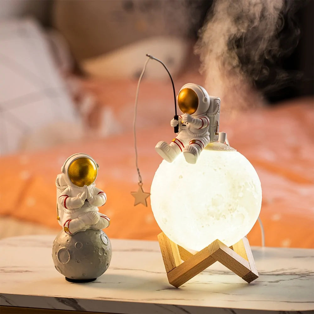 Luminous Breeze Astronaut Night Light Humidifier